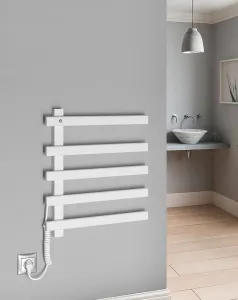 SAPHO - ELCOR  elektrický sušiak uterákov 480x520x50 63 W, biela mat EB520
