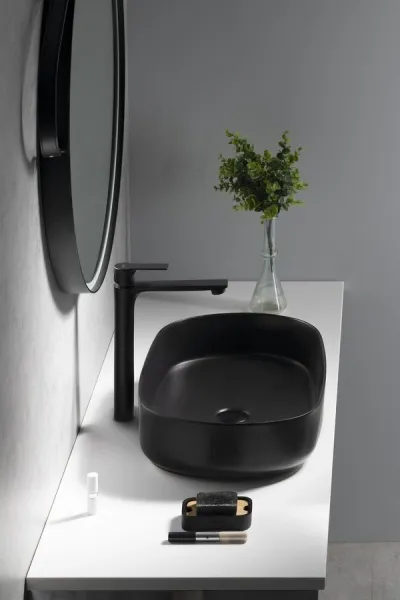 ISVEA - INFINITY OVAL keramické umývadlo na dosku, 55x36cm, matna čierna 10NF65055-2N