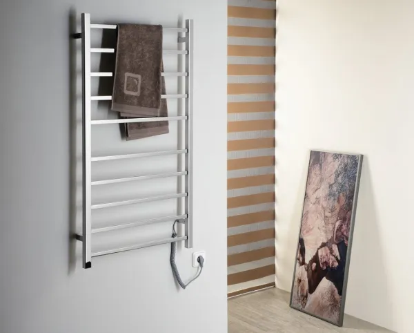 SAPHO - ESKINADO elektrický sušiak uterákov, hranatý, 620x1160 120 W, leštená nerez ER430V