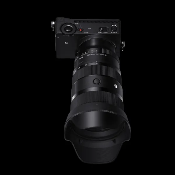 SIGMA 28-45 mm F1.8 DG DN Art pre Sigma L 90021100