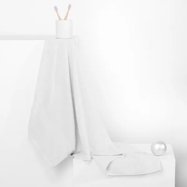 Bavlnený uterák DecoKing Maria biely, veľkosť 70x140