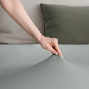 Bavlnené jersey prestieradlo s gumou DecoKing Amber oceľové, veľkosť 180-200x200+30
