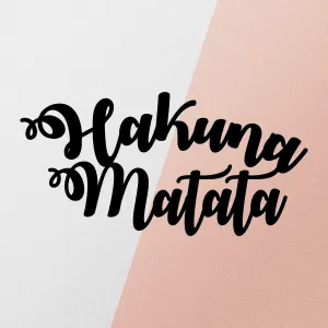 Wallity Nástenná kovová dekorácia HAKUNA MATATA čierna