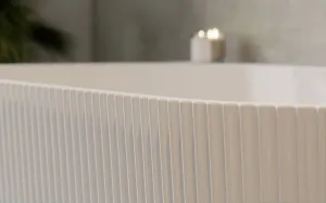 BESCO - Voľne stojaca vaňa LEYA biela, sifón so štrbinovým prepadom - Farba - Biela, Farba sifónu - Chróm, Rozmer vane - 150 × 75 cm VANLEY150WN