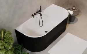 BESCO - Voľne stojaca vaňa LEYA čierna/biela, sifón so štrbinovým prepadom - Farba - Čierna / biela, Farba sifónu - Chróm, Rozmer vane - 150 × 75 cm VANLEY150BWN