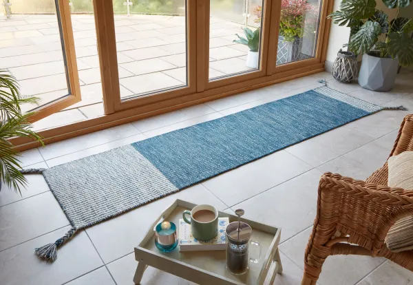 Flair Rugs koberce Ručne tkaný kusový behúň Infinite Indira Blue - 60x200 cm
