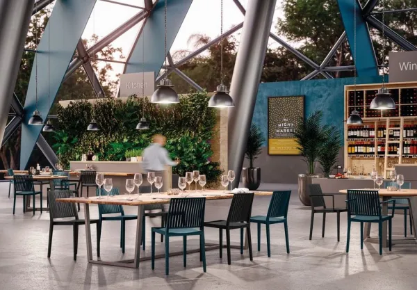 ArtRoja Záhradná stolička BARS Farba: Čierna