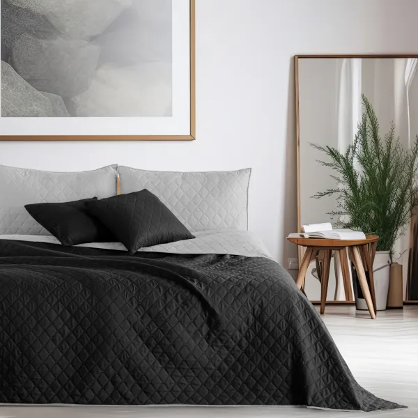 Obojstranný prehoz z mikrovlákna DecoKing Bella strieborno-čierny, veľkosť 170x270