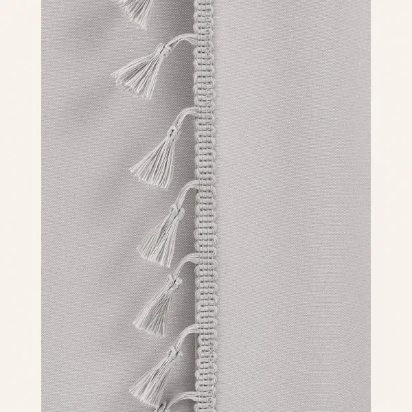 SvetlosivýzávesLaranastriebornékruhysostrapcami140x250cm