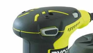 Excentrická brúska RYOBI ROS300A + 20 brúsnych papierov RY5133001142