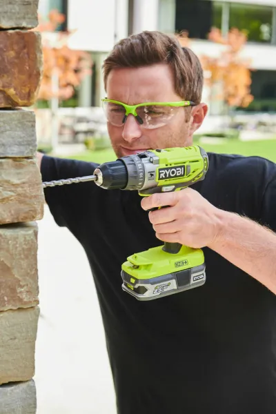 AKU príklepová vŕtačka RYOBI R18PD2-220S RY5133004459