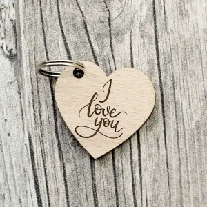 Drevený prívesok na kľúče - I love you
