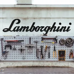 Drevený nápis na stenu - Lamborghini