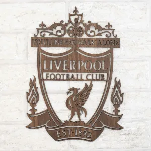 Drevené logo klubu na stenu - Liverpool