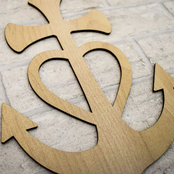 Drevená dekorácia na stenu - Symbol srdce, kotva, kríž