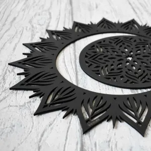 Drevená mandala na stenu - Slnko a mesiac