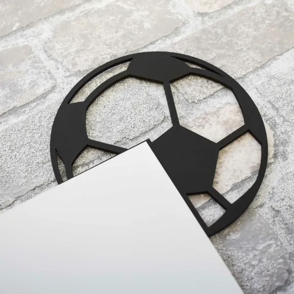 Drevená nálepka okolo vypínača - Futbalová lopta