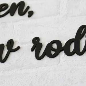 Dekoračná nálepka o rodine z dreva