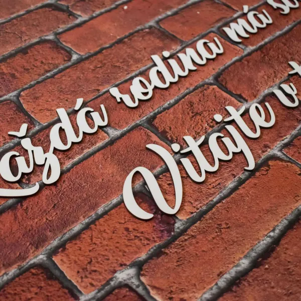 3d Nápis z dreva na stenu - Vitajte v našom príbehu
