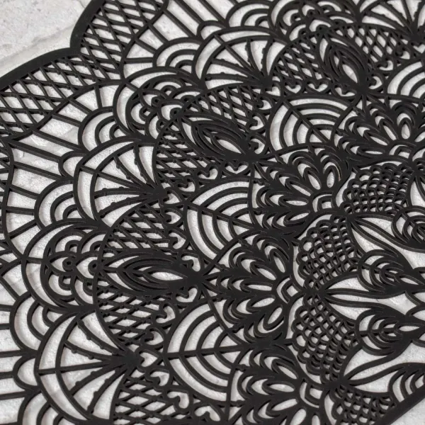Drevená dekorácia - Pôvabná mandala