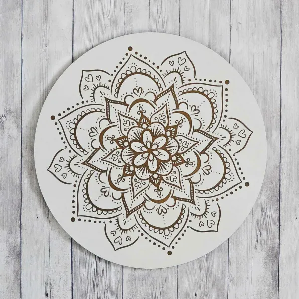 Drevená mandala Lásky