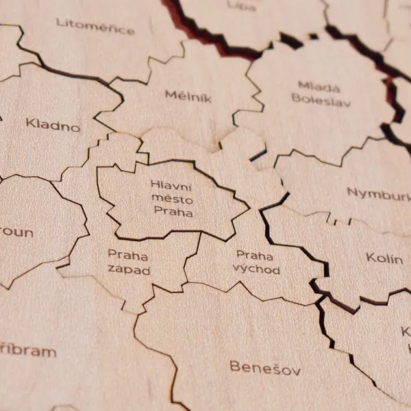 Drevené PUZZLE - Mapa okresov Česka
