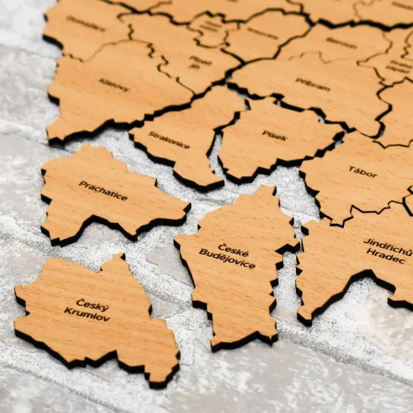 Drevené PUZZLE - Mapa okresov Česka