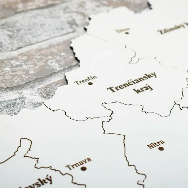 PUZZLE z dreva - Mapa krajov Slovenska