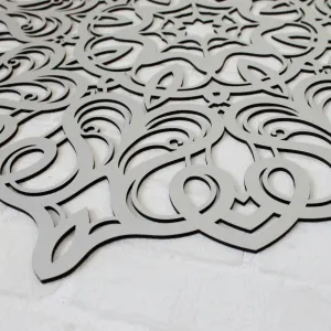Geometrická mandala na stenu z dreva
