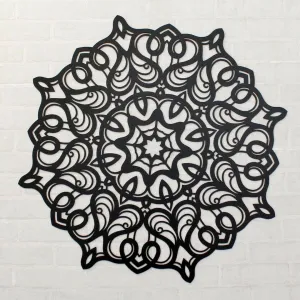 Geometrická mandala na stenu z dreva