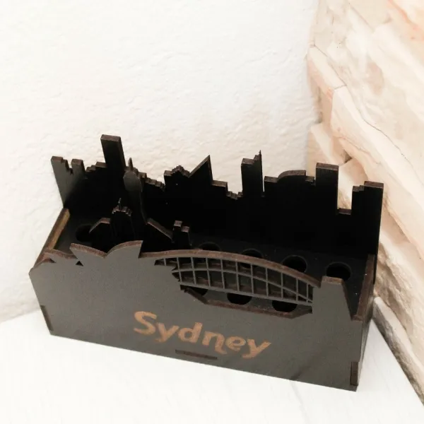 Drevený stojan na kancelárske potreby - Sydney