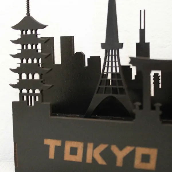 Drevený stojan na ceruzky / perá - Tokyo