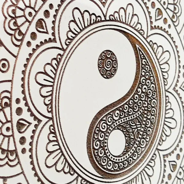 Gravírovaná mandala na stenu Jin-Jang