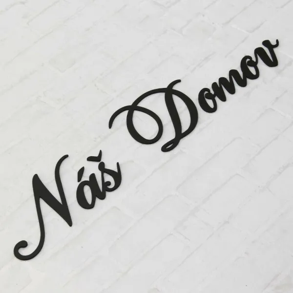 Nálepka na stenu - Slovenský nápis - Náš domov