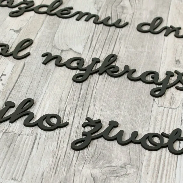 Motivačný citát na stenu