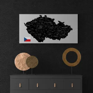Obraz čierno-sivá mapa Česka s vlajkou
