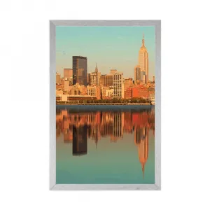 Plagát očarujúci New York v odraze vo vode