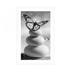 Plagát s paspartou rovnováha kameňov a motýľ v čiernobielom prevedení