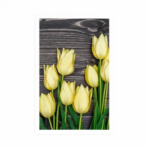 Plagát žlté tulipány na drevenom podklade