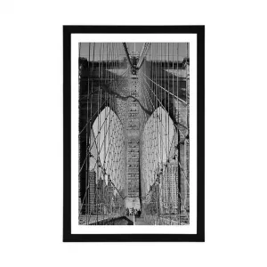 Plagát s paspartou most Manhattan v New Yorku čiernobielom prevedení