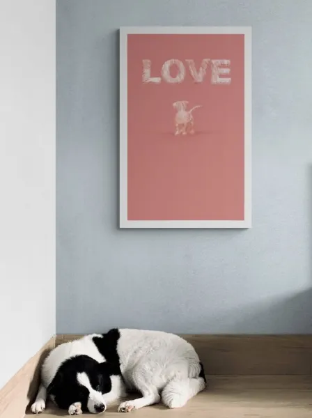 Plagát psík s nápisom Love v ružovom prevedení