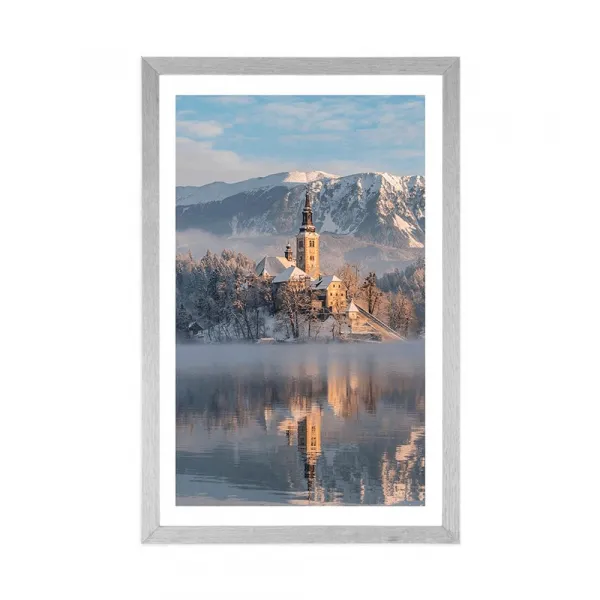 Plagát s paspartou kostol pri jazere Bled v Slovinsku