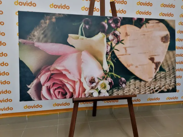 Obraz ruža a srdiečko vo vintage prevedení
