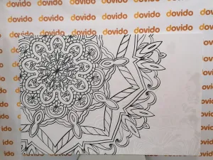 Obraz Mandala v zimnom motíve v čiernobielom prevedení