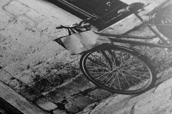 Obraz retro bicykel v čiernobielom prevedení
