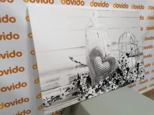 Obraz vintage srdiečko a lucerničky v čiernobielom prevedení
