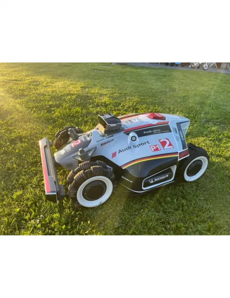 pracujezamna NÁLEPKA Audi Le Mans Edition - ROBOTICKÁ KOSAČKA MAMMOTION LUBA 2