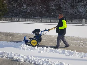 Radlica R-1000 - Agzat