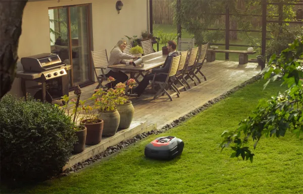 Cramer RM2700 – robotická kosačka