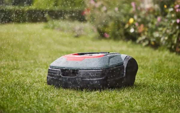 Cramer RM2700 – robotická kosačka